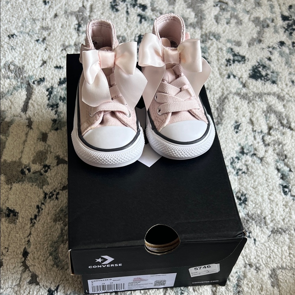 Converse Baby Girl Sneakers in Pink with Bows pink swan high tops no lace 2C